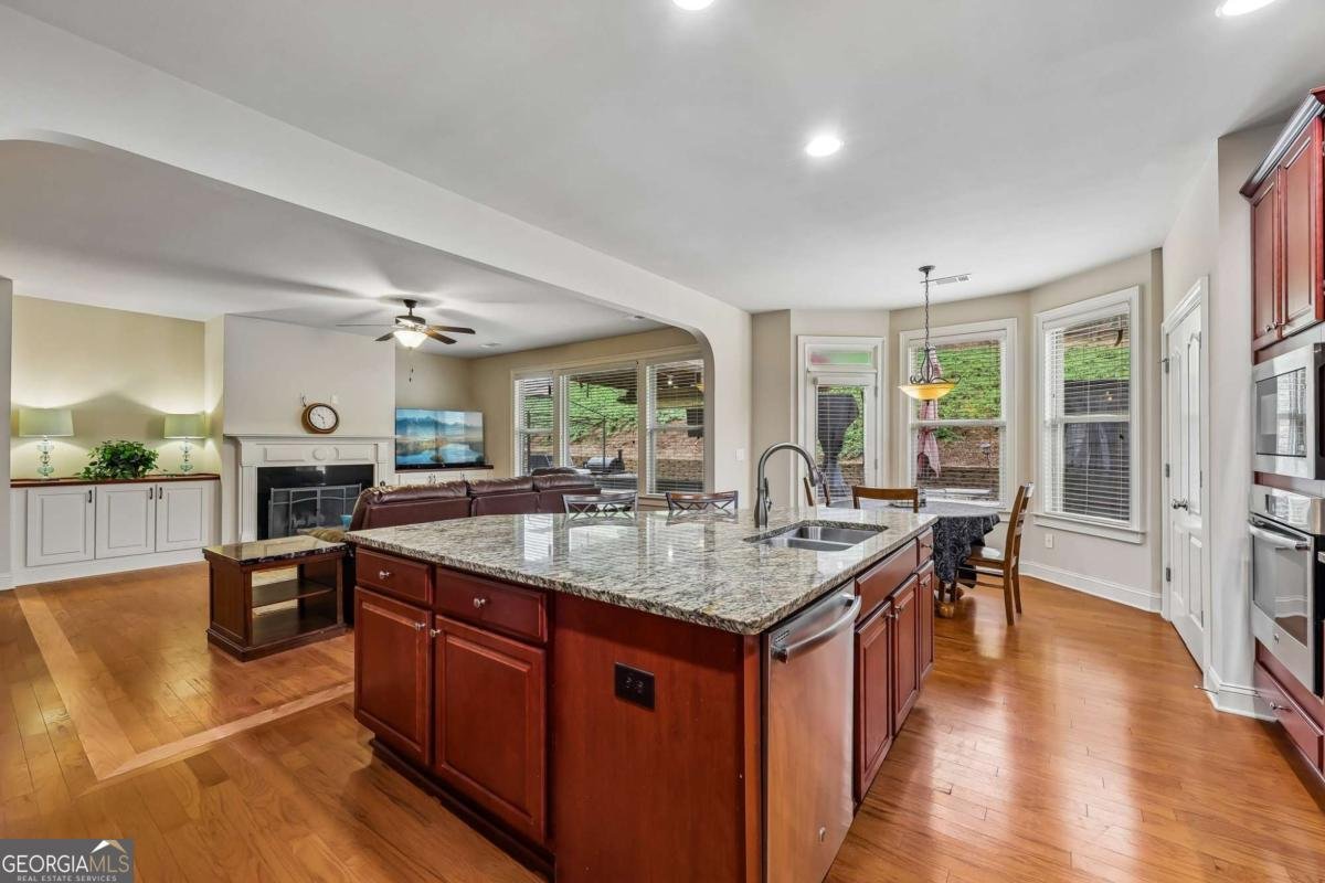 1685 Gallant Fox Lane Suwanee - Photo 17