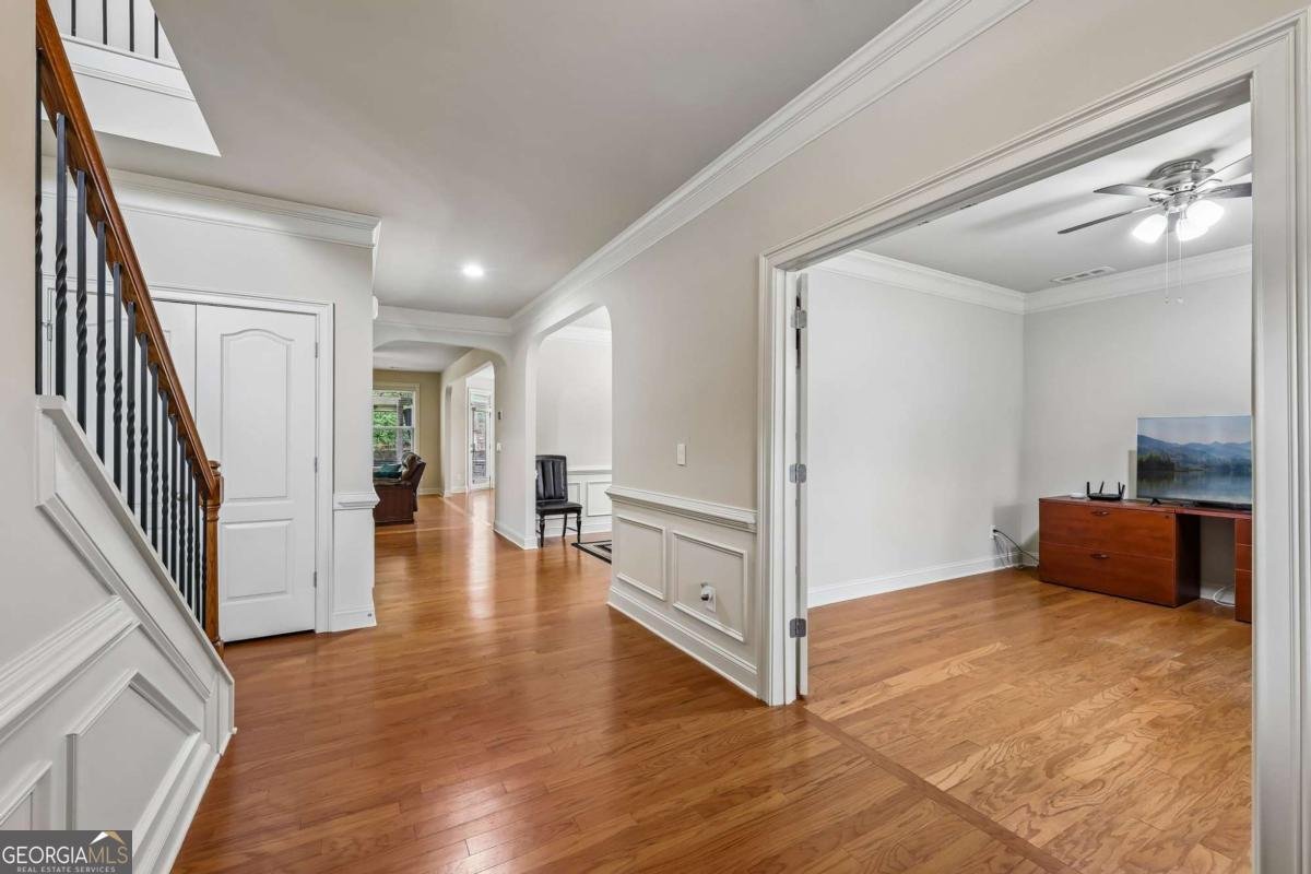 1685 Gallant Fox Lane Suwanee - Photo 7