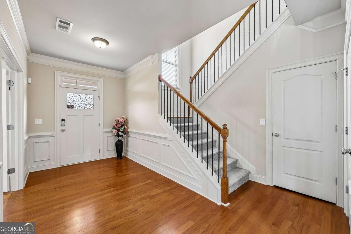 1685 Gallant Fox Lane Suwanee - Photo 8