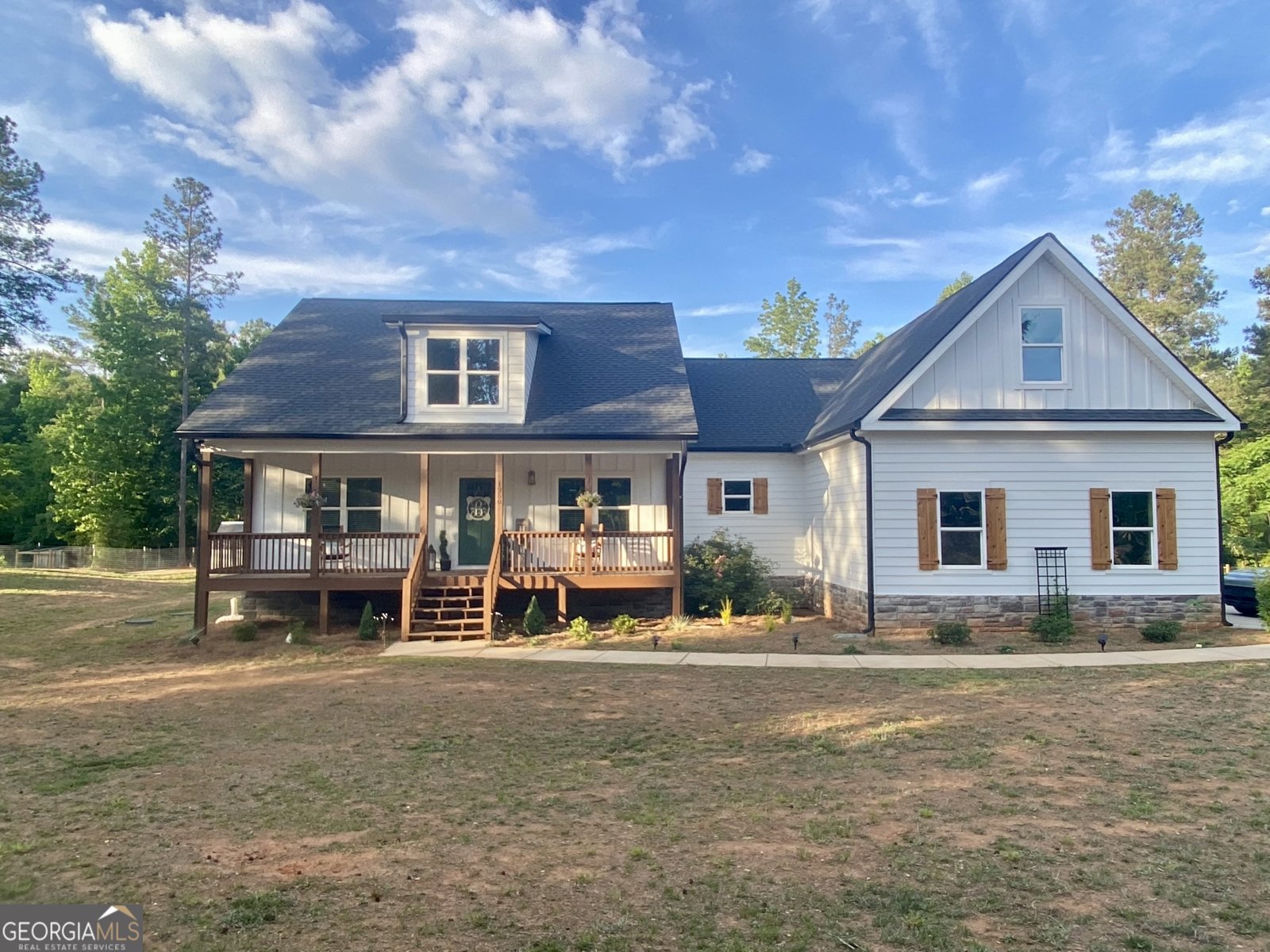 1250 Godfrey Road Madison - main photo