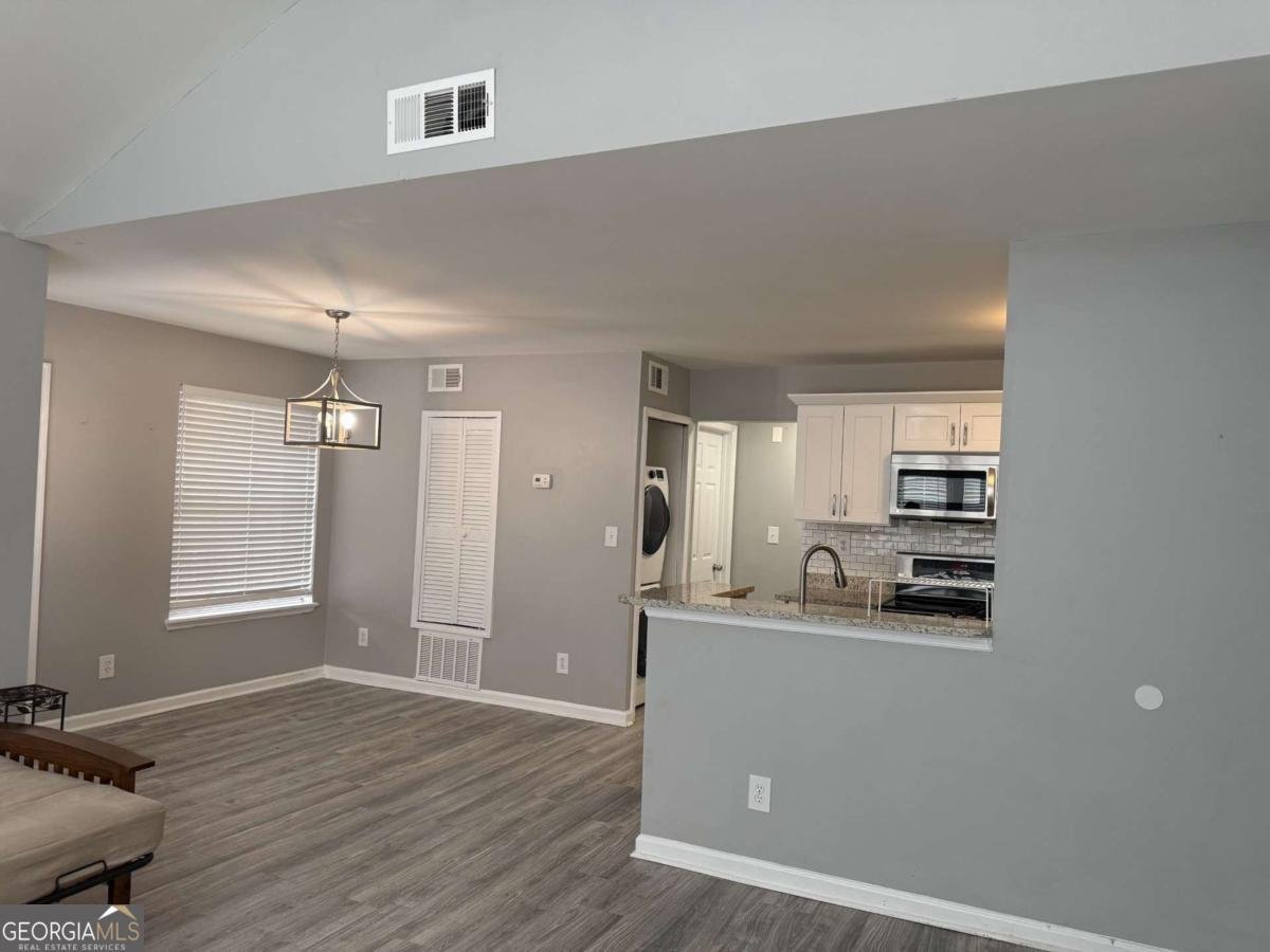 105 Hawkstone Way Alpharetta - Photo 10