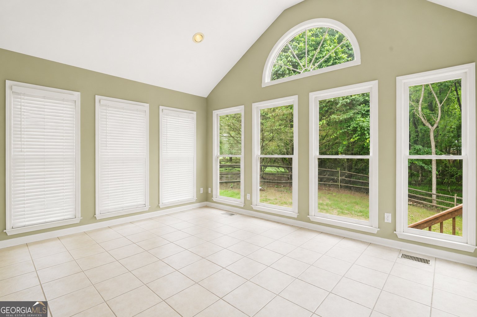 4715 Connie Mara Suwanee - Photo 16