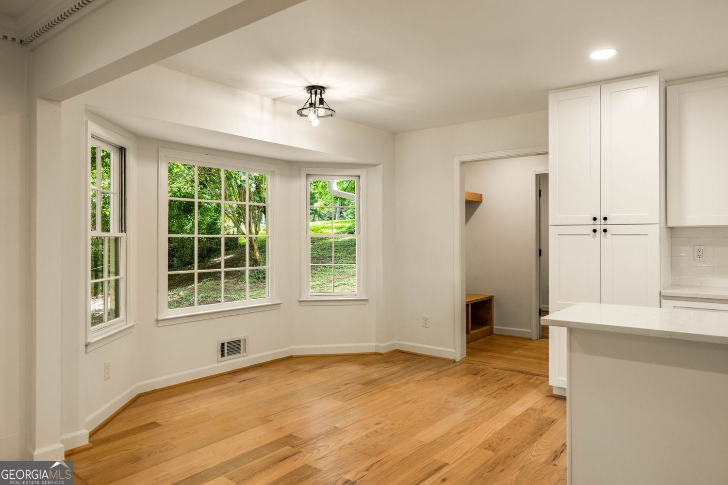 4736 Bridgewater Drive Lilburn - Photo 14