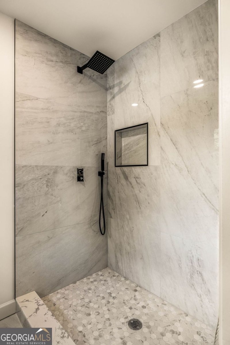 4736 Bridgewater Drive Lilburn - Photo 21