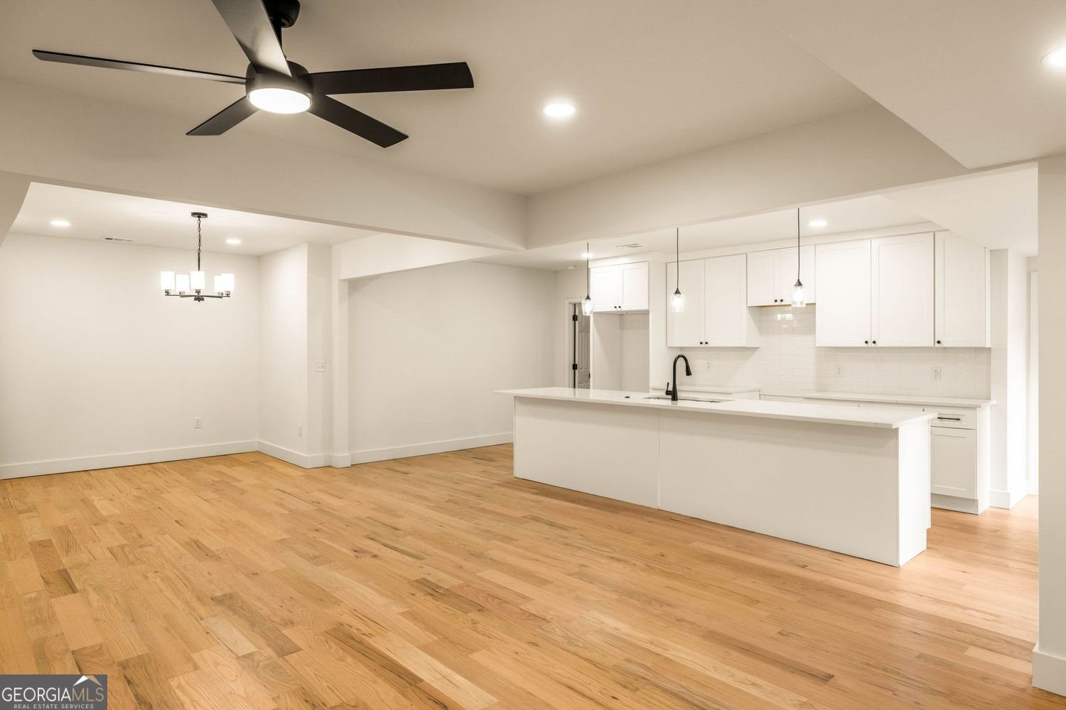 4736 Bridgewater Drive Lilburn - Photo 32