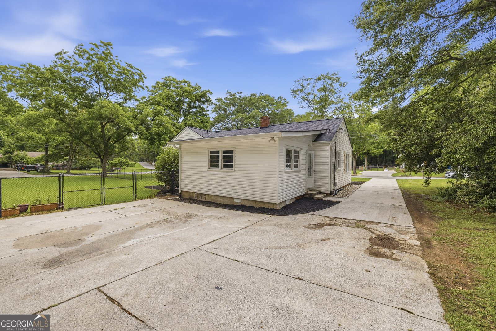 186 Forest Avenue Social Circle - Photo 6
