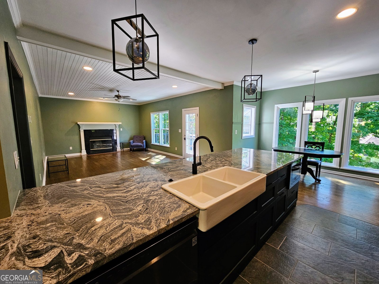 225 NACOOCHEE Drive Woodstock - Photo 13