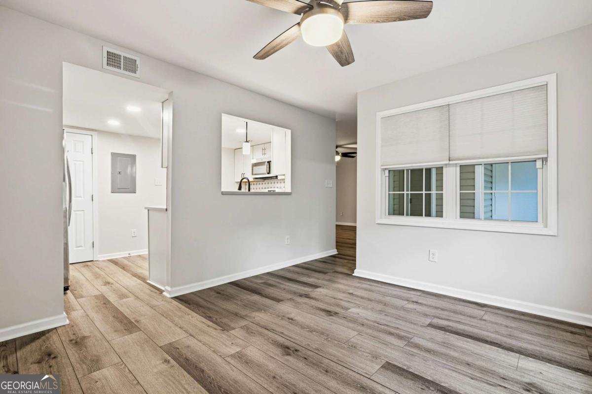 63 Hampshire Court Avondale Estates - Photo 11