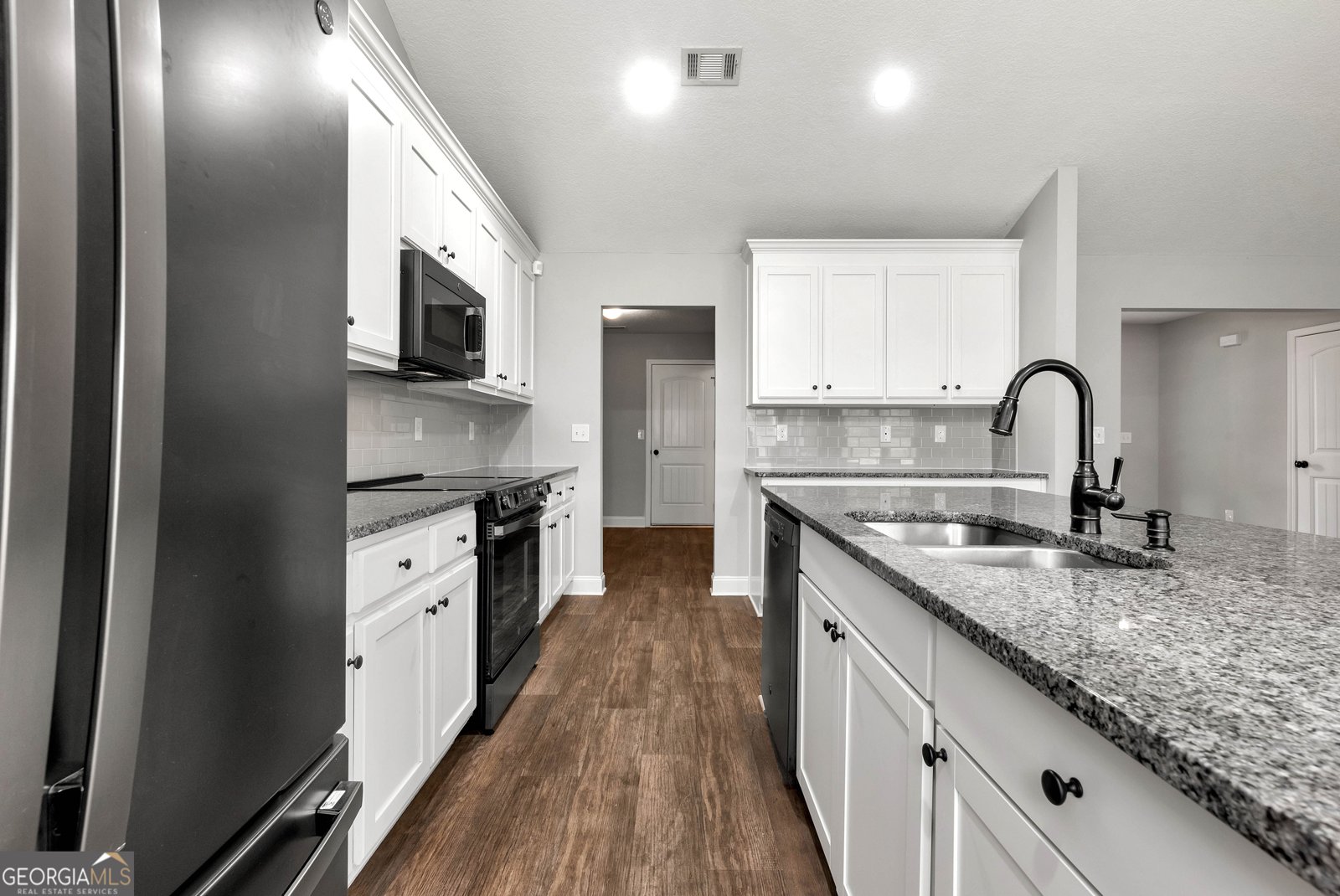 16 Evergreen Ridge Court Statham - Photo 11