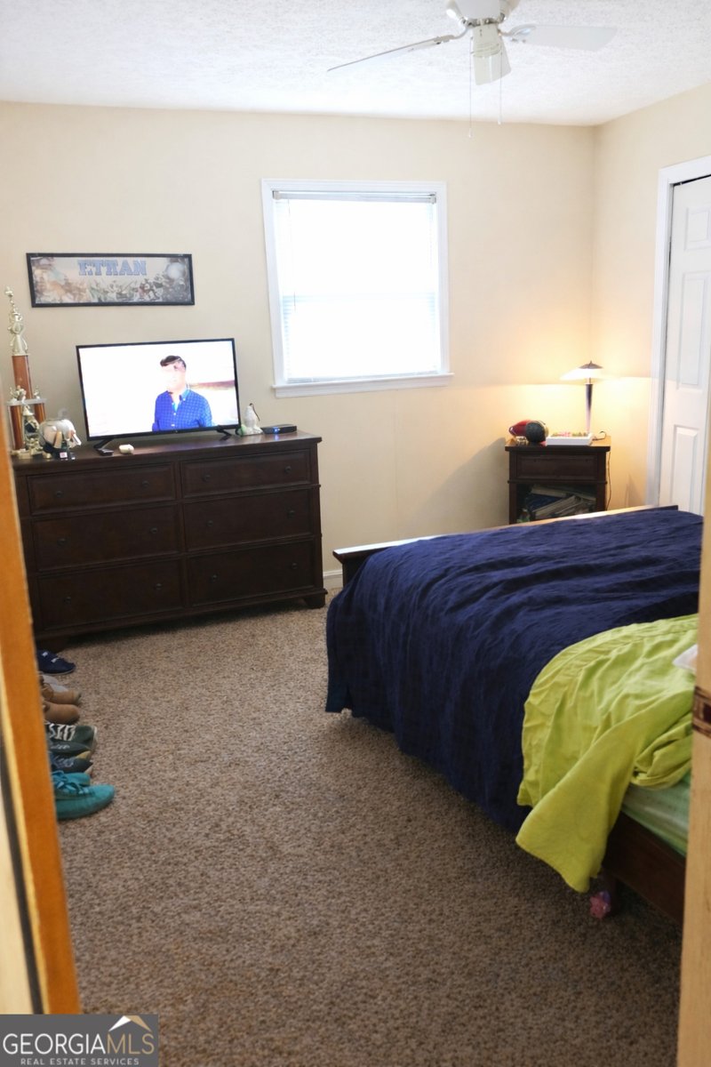 3969 Sylvester Circle Macon - Photo 11