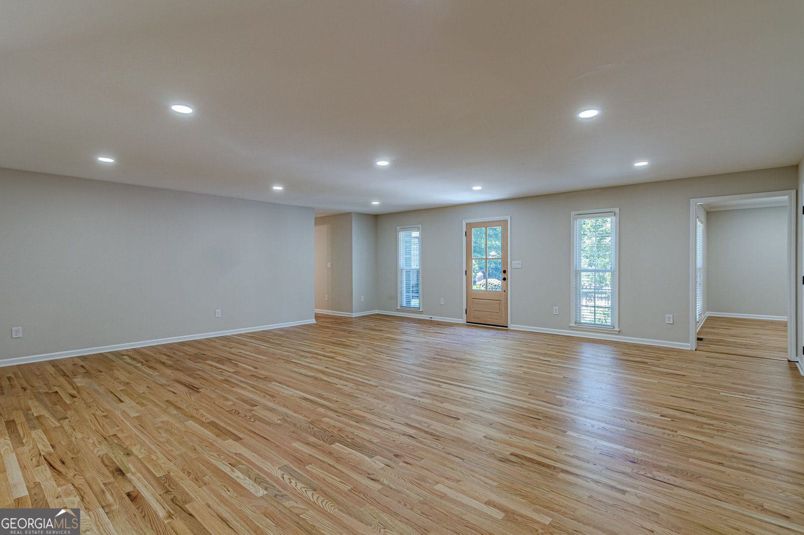 4296 Huntington Circle Atlanta - Photo 10