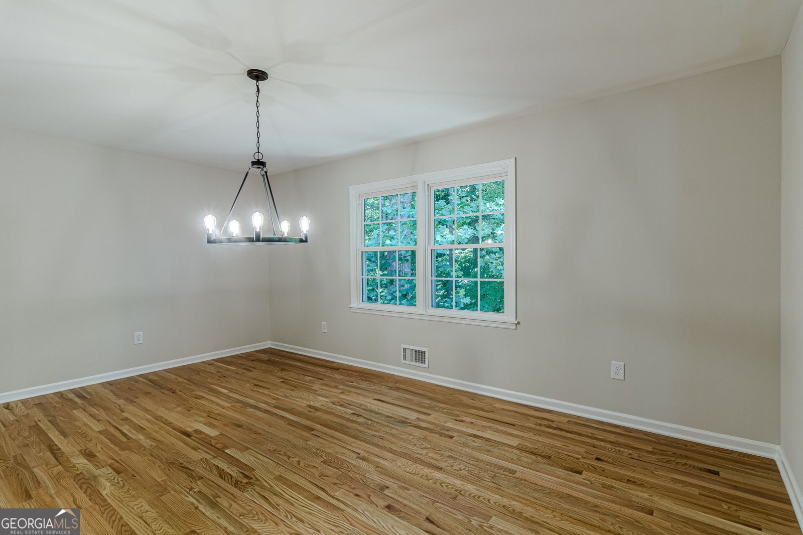 4296 Huntington Circle Atlanta - Photo 11