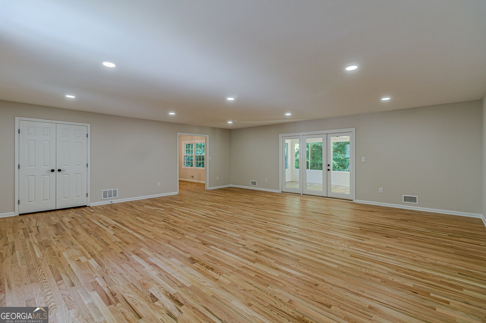 4296 Huntington Circle Atlanta - Photo 7