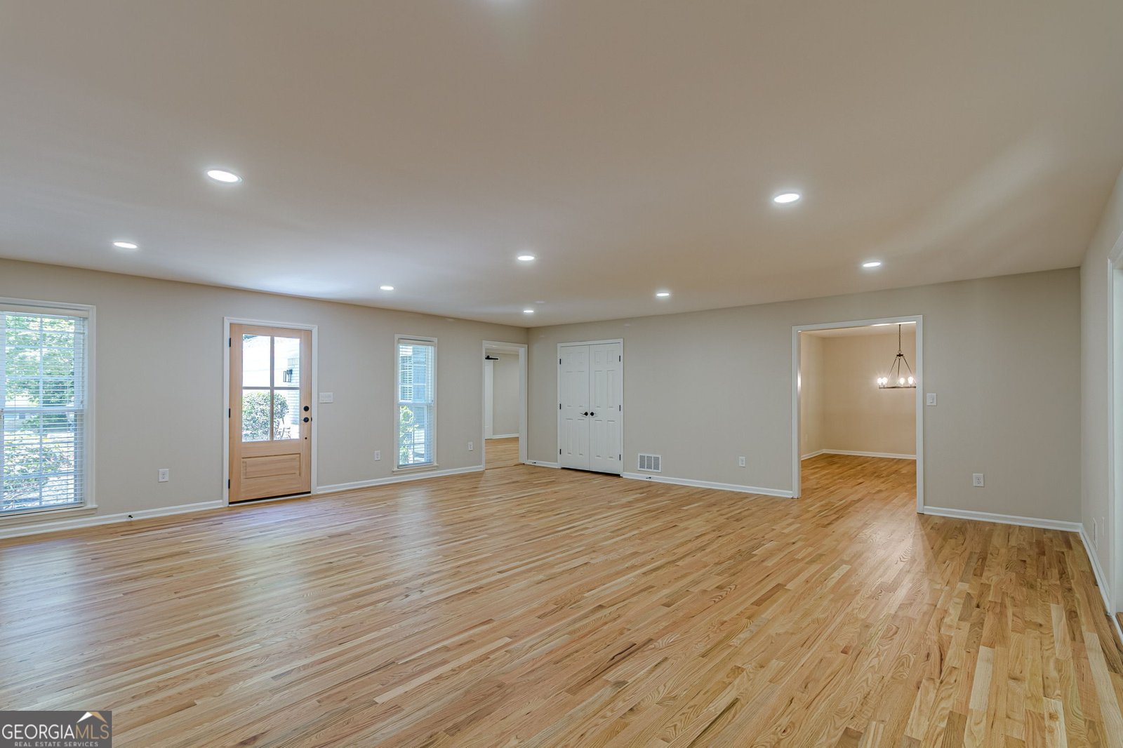 4296 Huntington Circle Atlanta - Photo 8