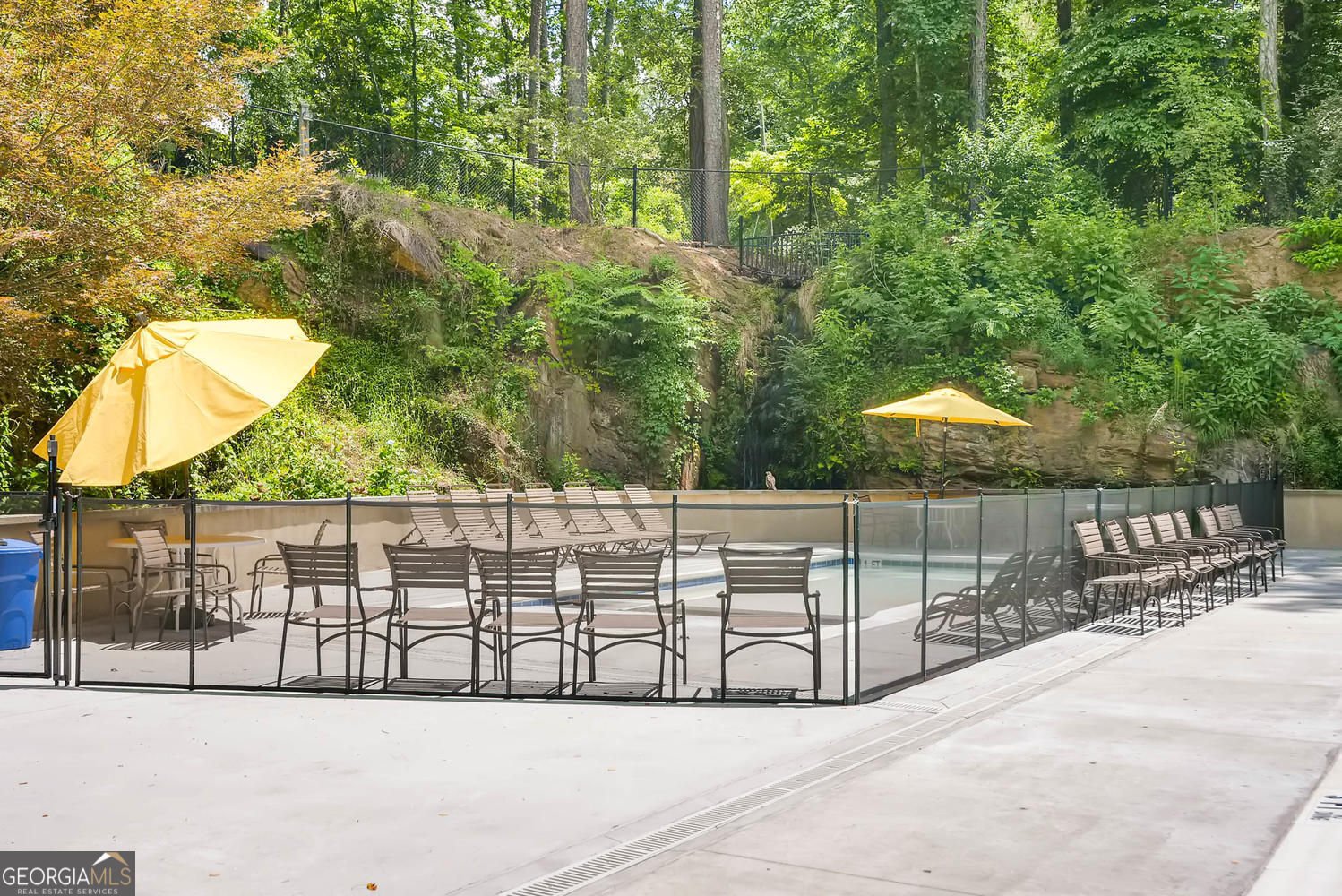 90 Bonnie Lane Sandy Springs - Photo 36