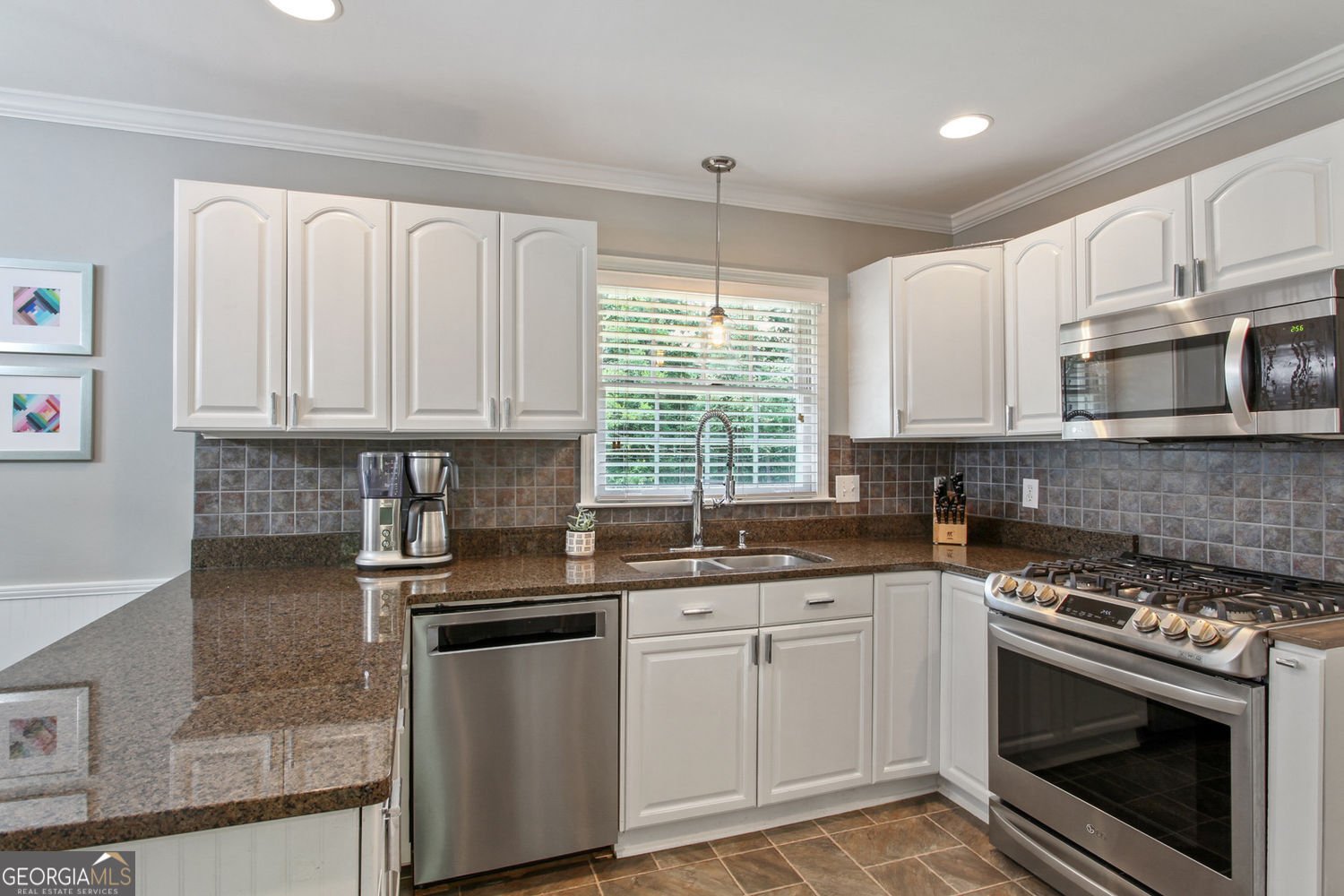 90 Bonnie Lane Sandy Springs - Photo 9