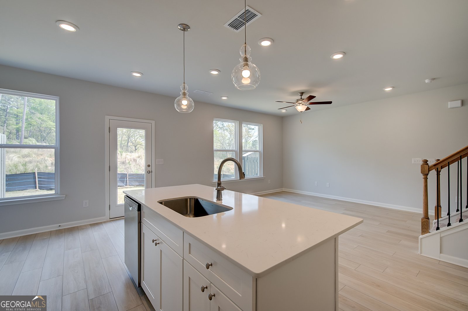 623 Treasure Drive Stockbridge - Photo 11