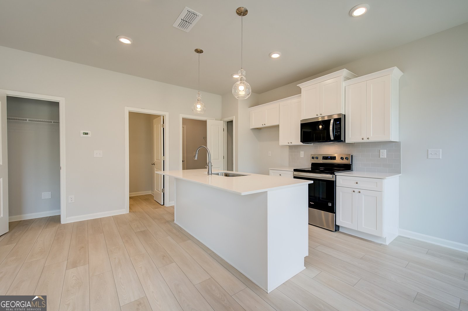 623 Treasure Drive Stockbridge - Photo 8