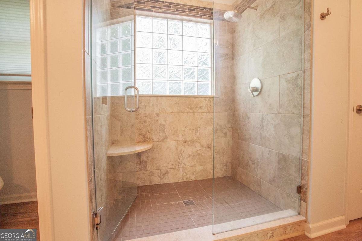 126 Woodland Manor Temple - Photo 12
