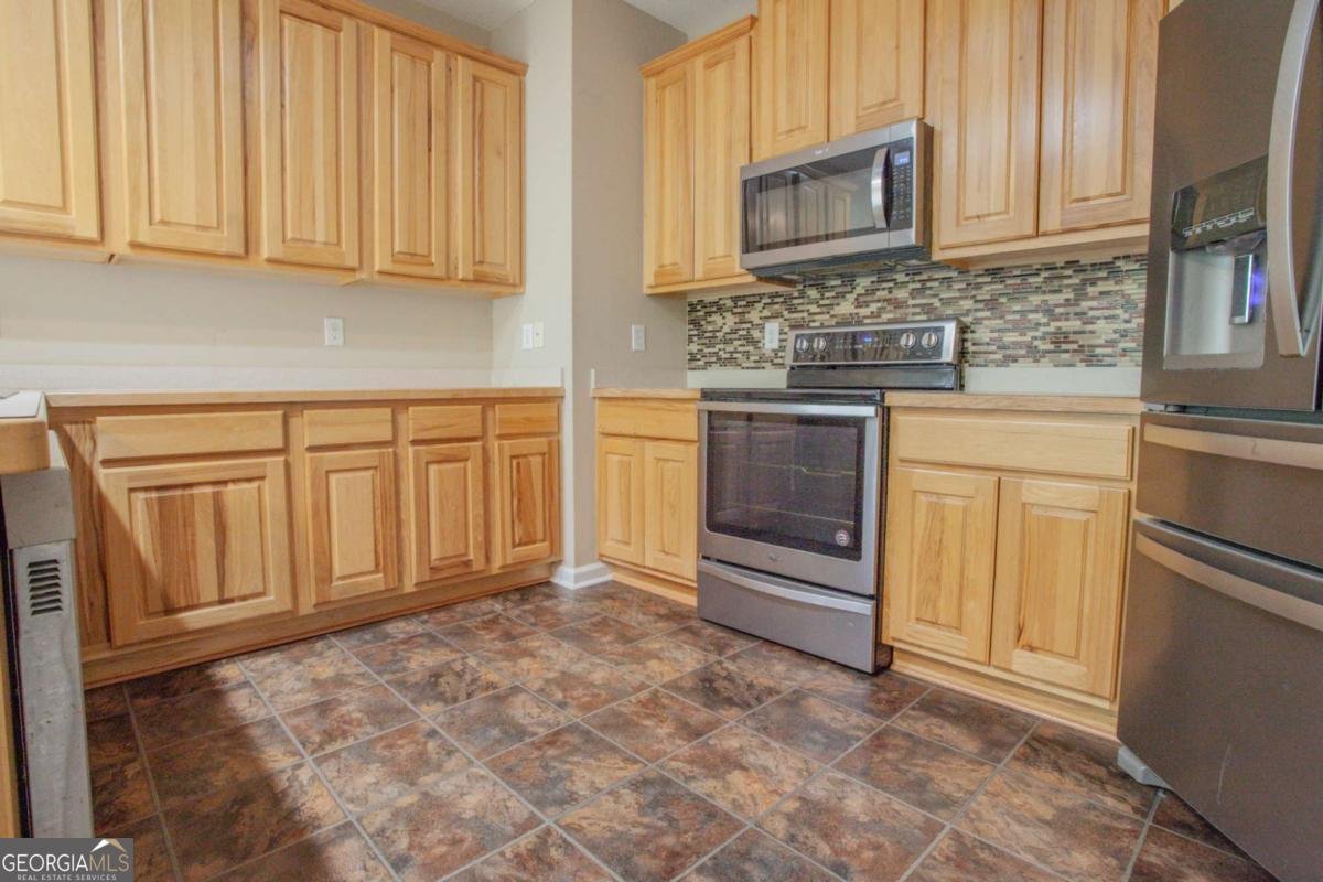 126 Woodland Manor Temple - Photo 17