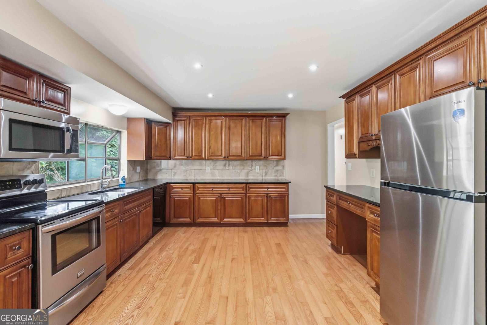 3279 Guynelle Drive Marietta - Photo 10