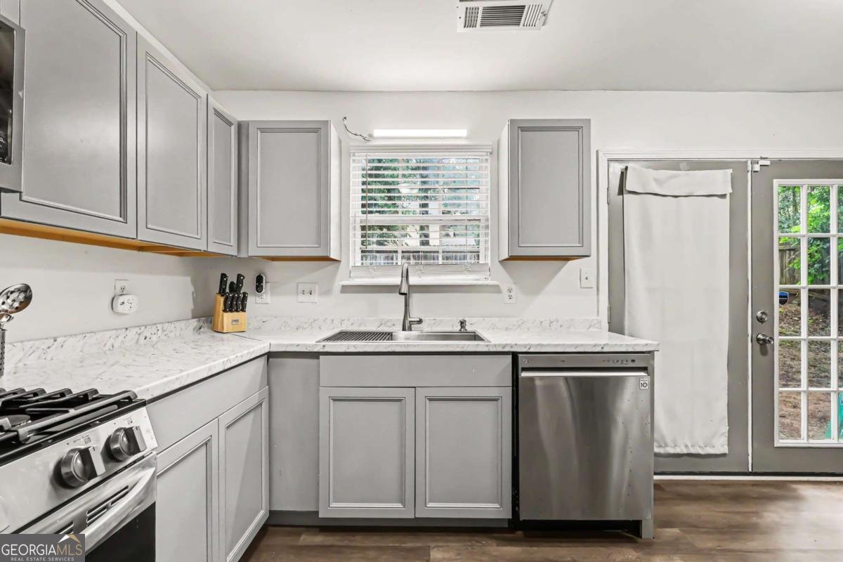 6155 Charring Cross Court Lithonia - Photo 11