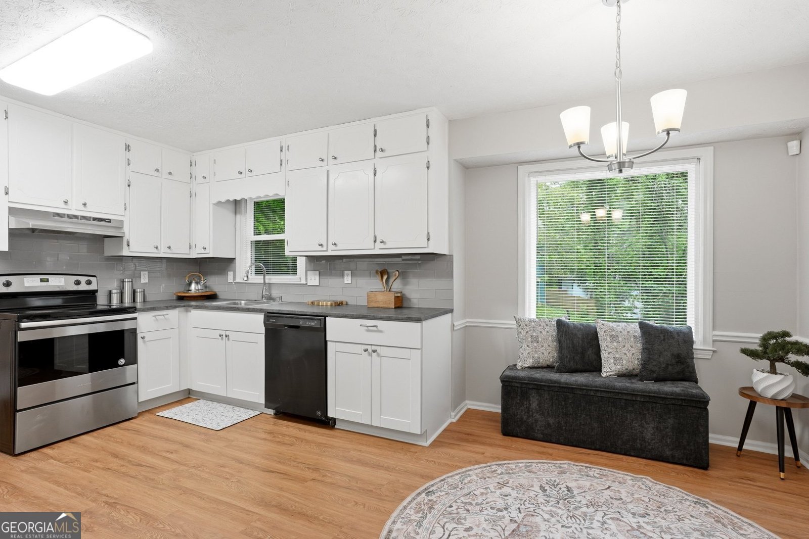 5323 Rockborough Trail Stone Mountain - Photo 8