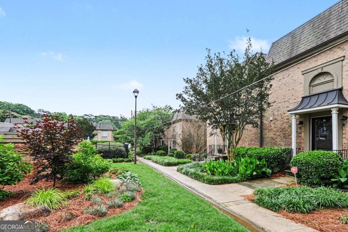 6980 Roswell Road Atlanta - Photo 19