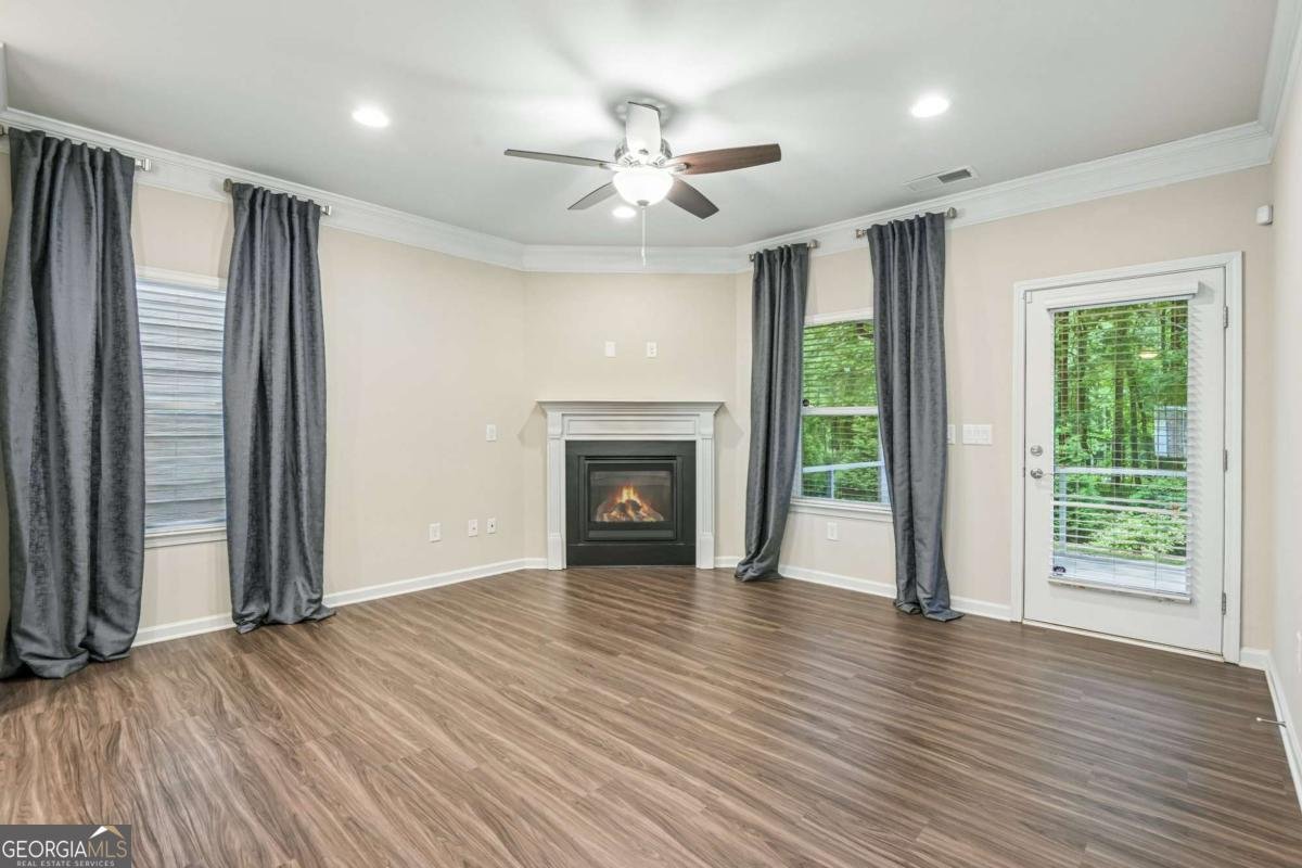 111 Hickory Village Circle Canton - Photo 6