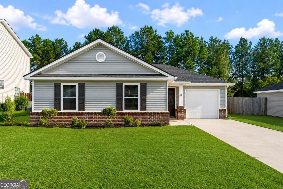 28 Twin Oaks Place Savannah - main photo