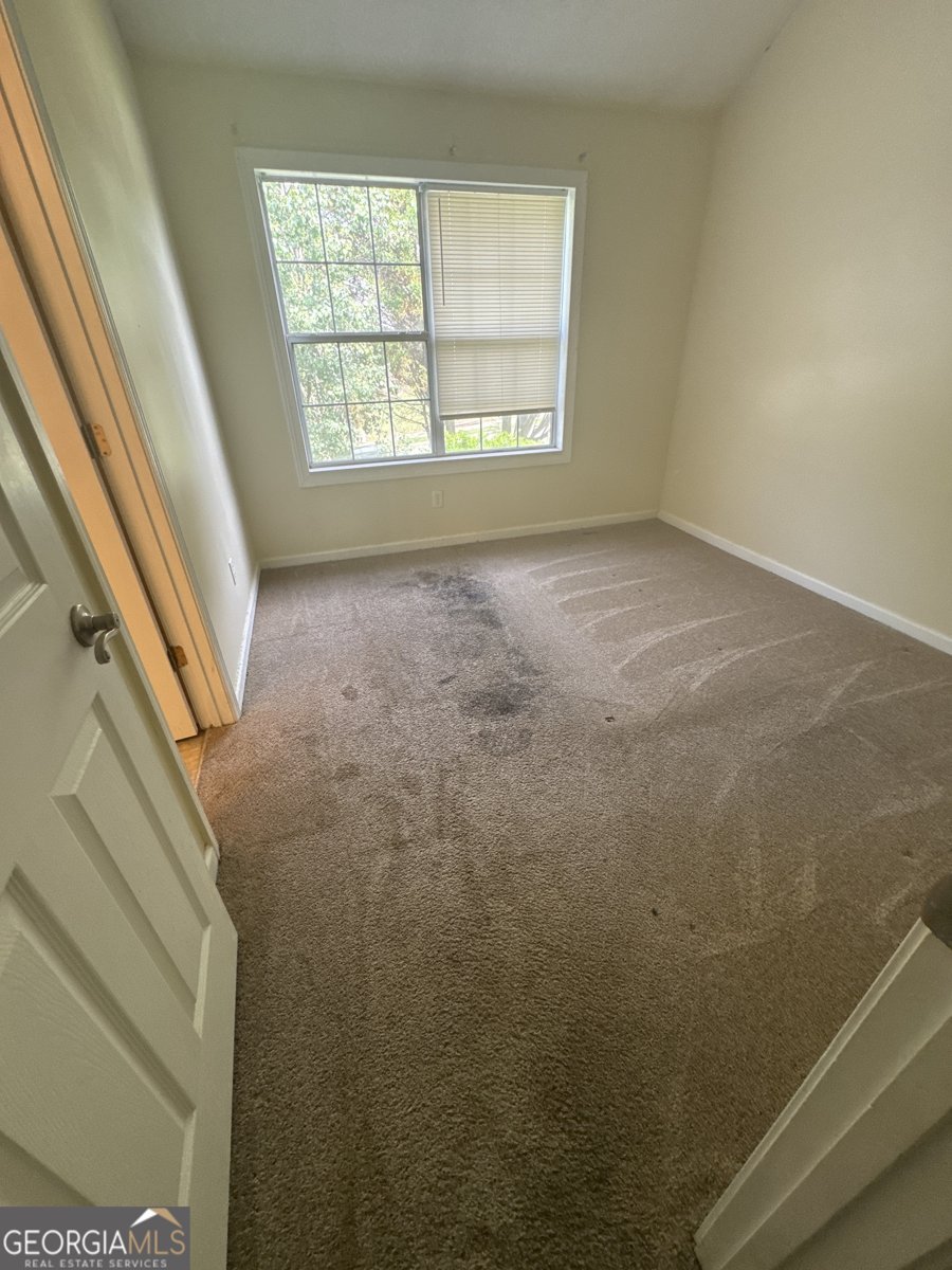 2441 Charleston Pointe Court Atlanta - Photo 8