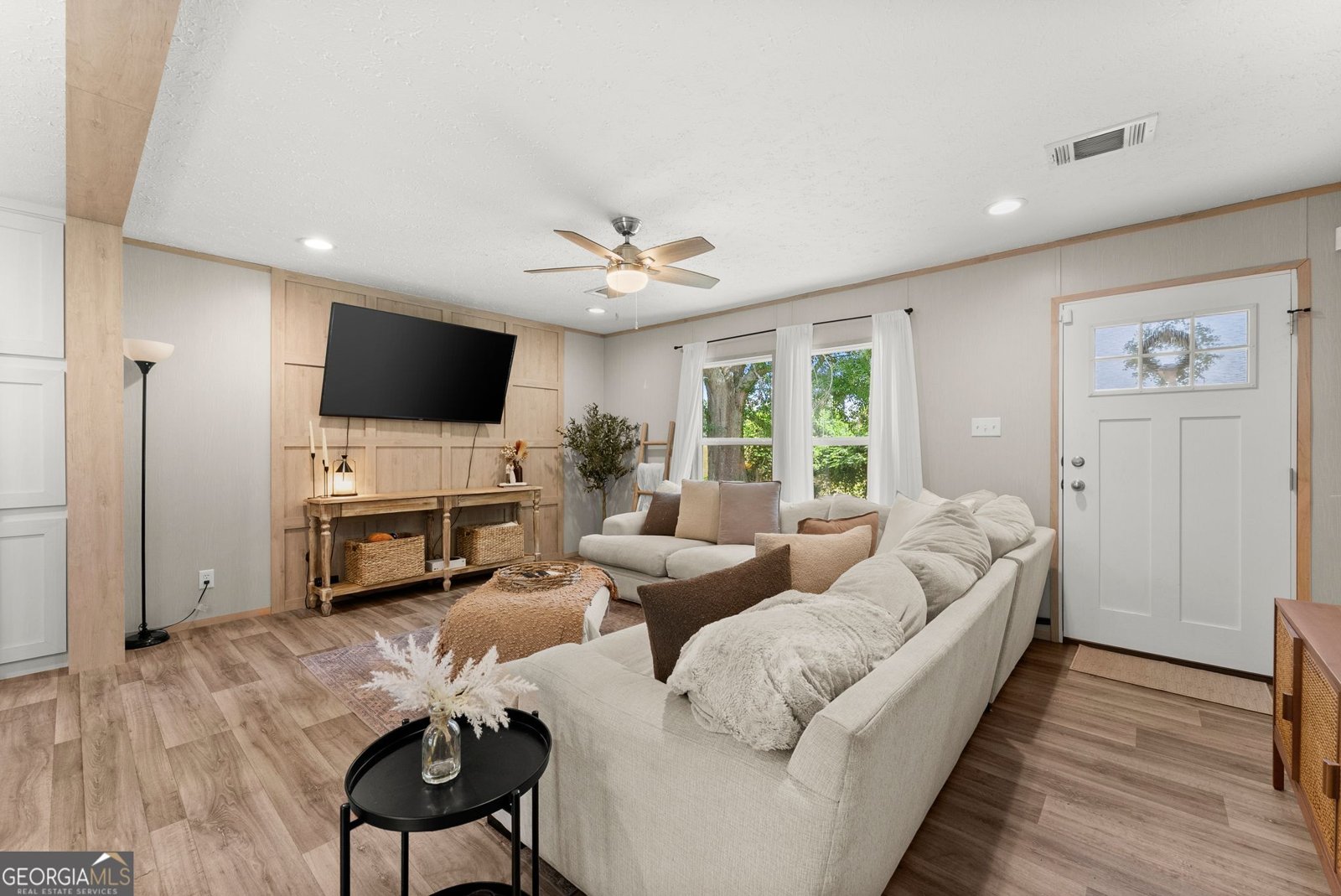 4046 Holly Springs Road Gillsville - Photo 8