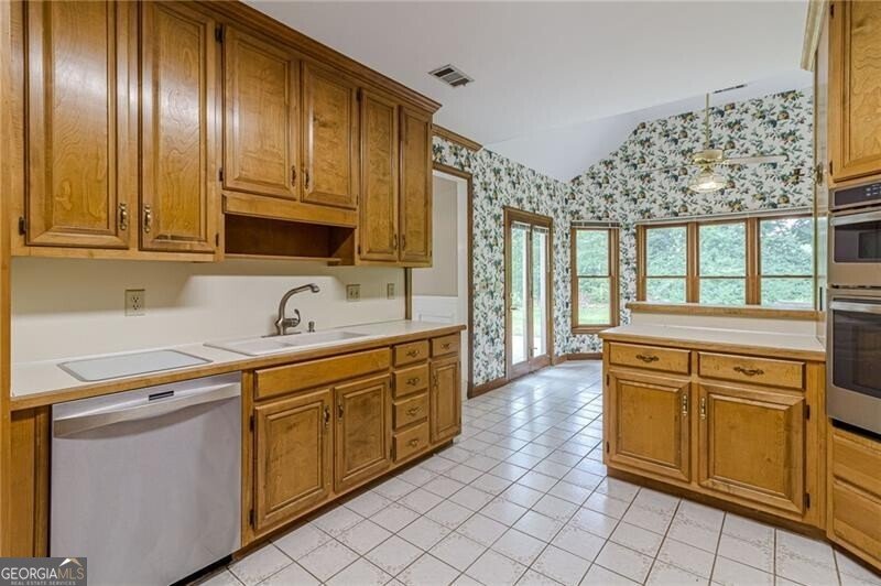 10625 Haynes Forest Drive Alpharetta - Photo 15