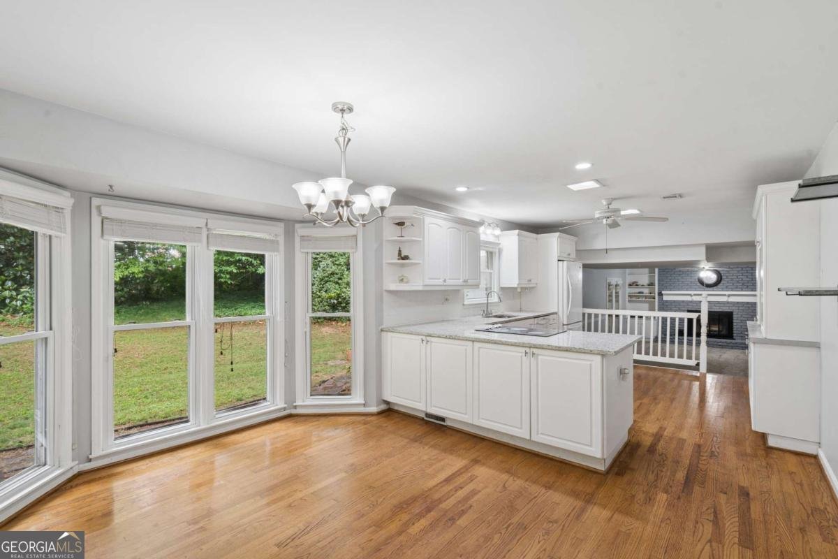 441 Village Green Court Lilburn - Photo 12