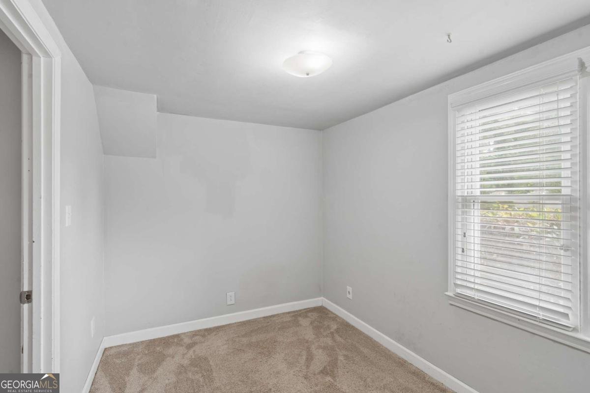 441 Village Green Court Lilburn - Photo 30