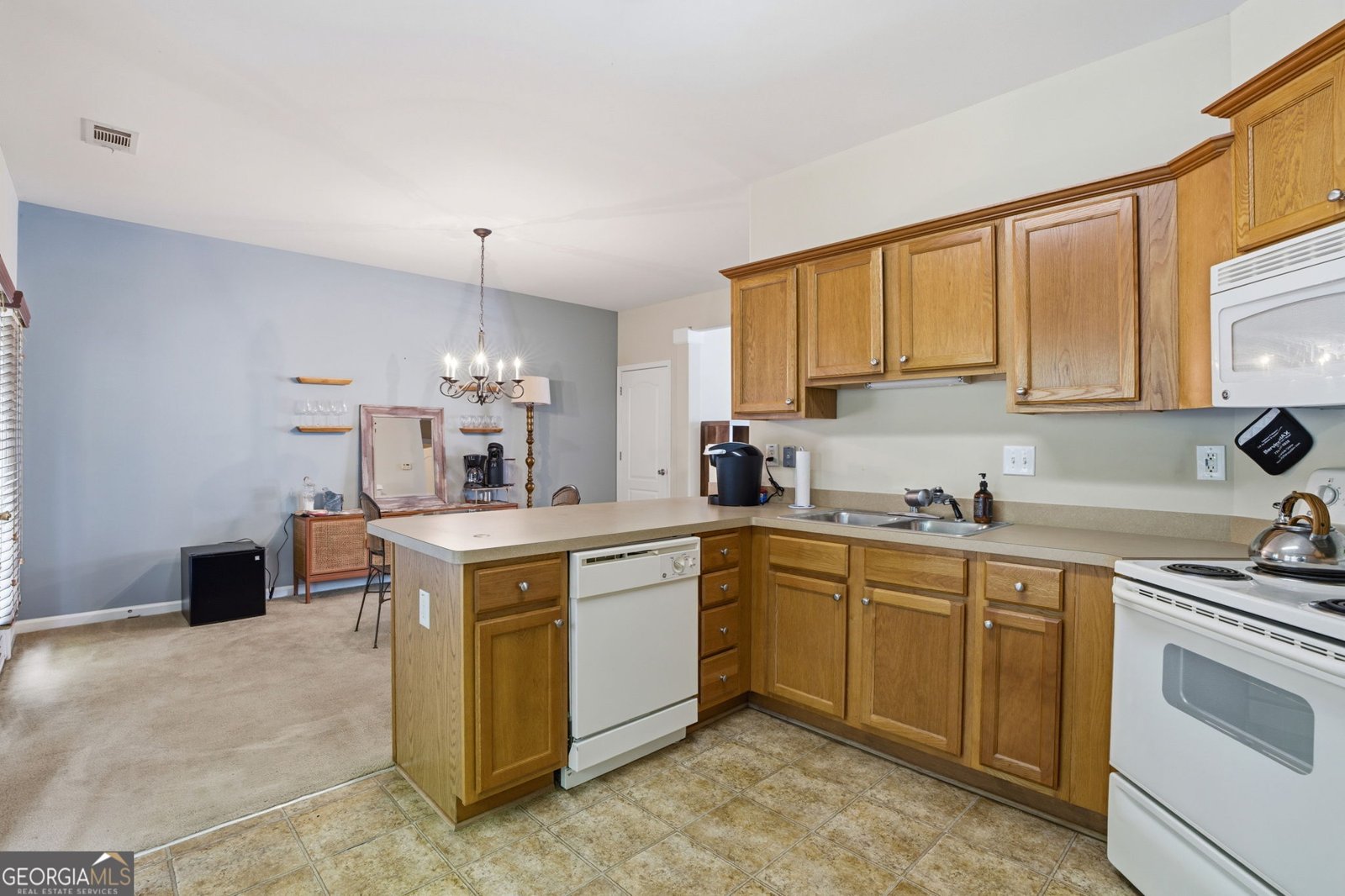 5216 Birch Court Oakwood - Photo 13