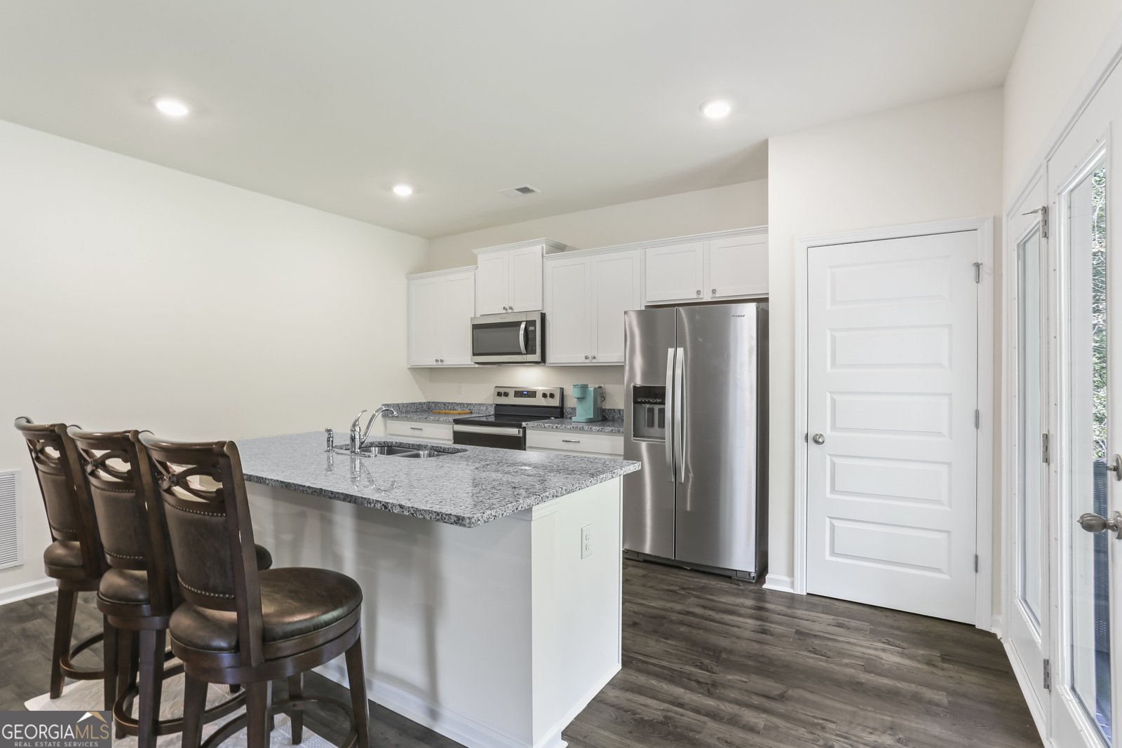 3688 Chevington Court Atlanta - Photo 8