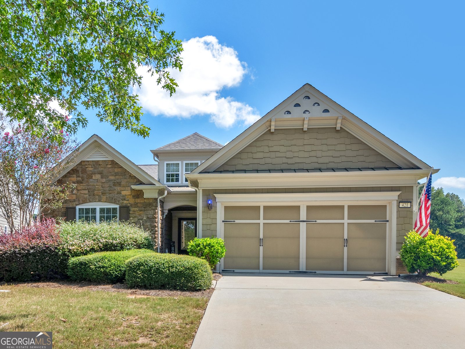 421 Beacon Court Griffin - main photo