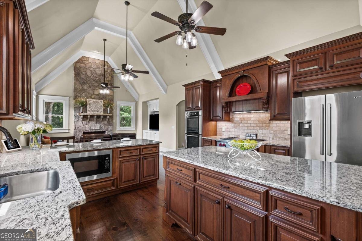 746 Mockingbird Lane Marietta - Photo 18