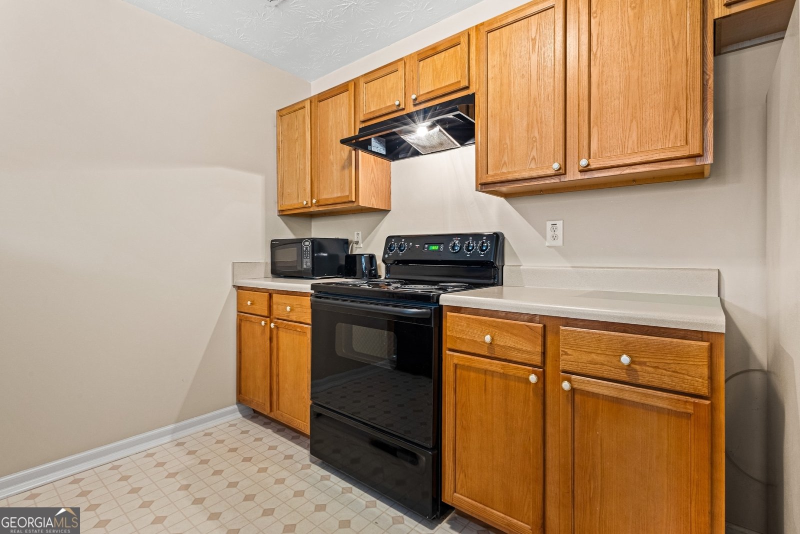 416 Underwood Court Locust Grove - Photo 13