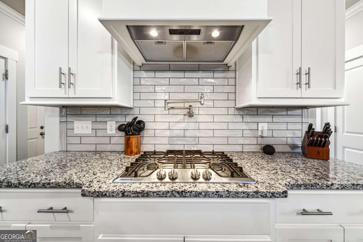 2141 Gallop Way Bogart - Photo 19
