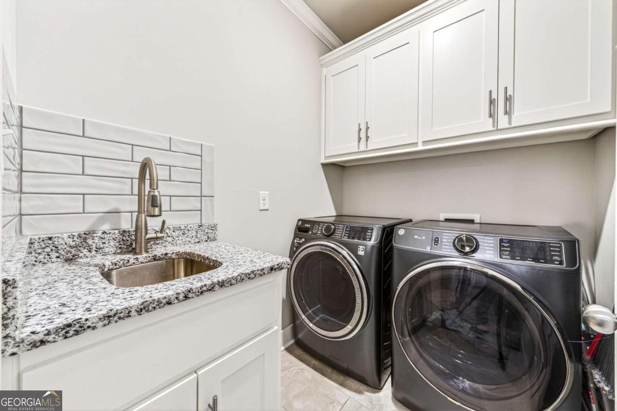 2141 Gallop Way Bogart - Photo 43