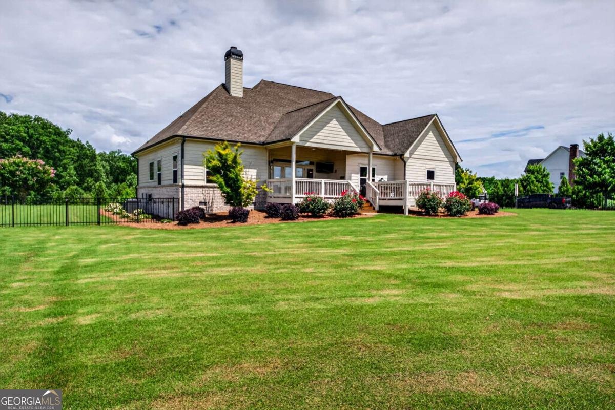 2141 Gallop Way Bogart - Photo 8