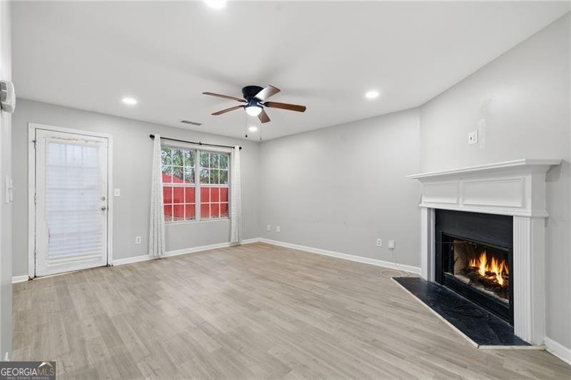3301 Pine Grove Circle Atlanta - Photo 6