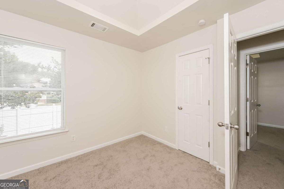 4830 Tangerine Circle Oakwood - Photo 14