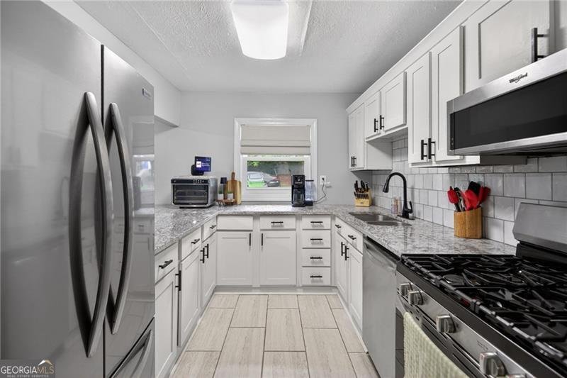 4243 White Way Drive Austell - Photo 10