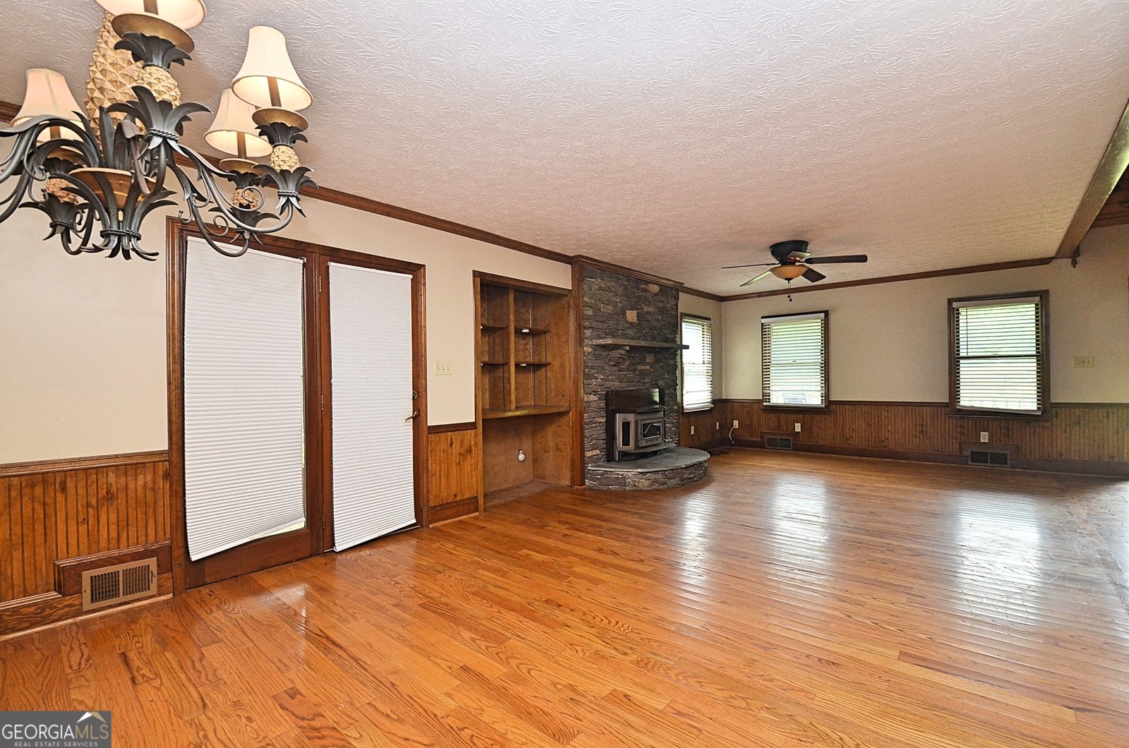 1140 Kinnett Road Covington - Photo 11