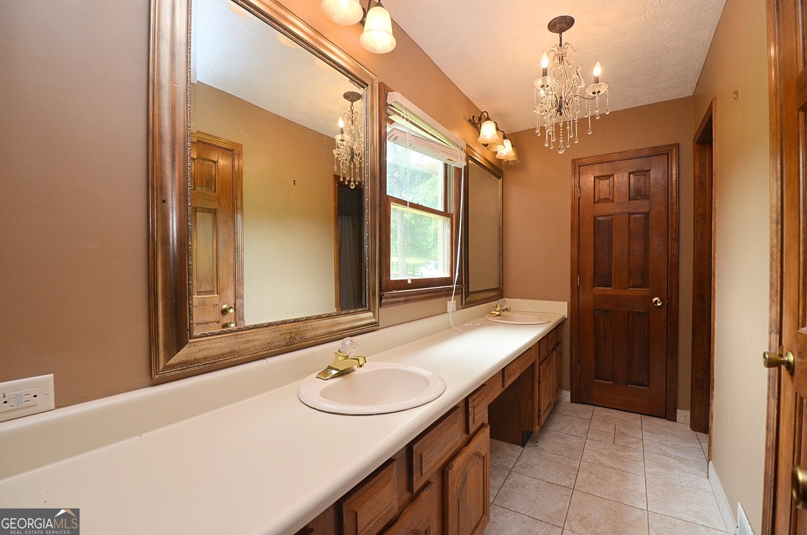 1140 Kinnett Road Covington - Photo 17