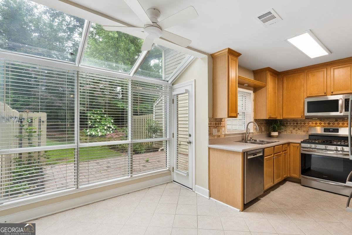112 Mount Vernon Circle Atlanta - Photo 8