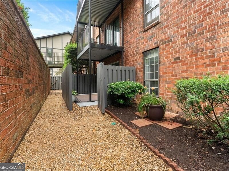 6851 Roswell Road Atlanta - Photo 33